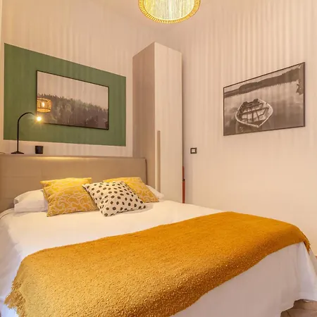 2 Steps Away From With Private Parking Apartment *